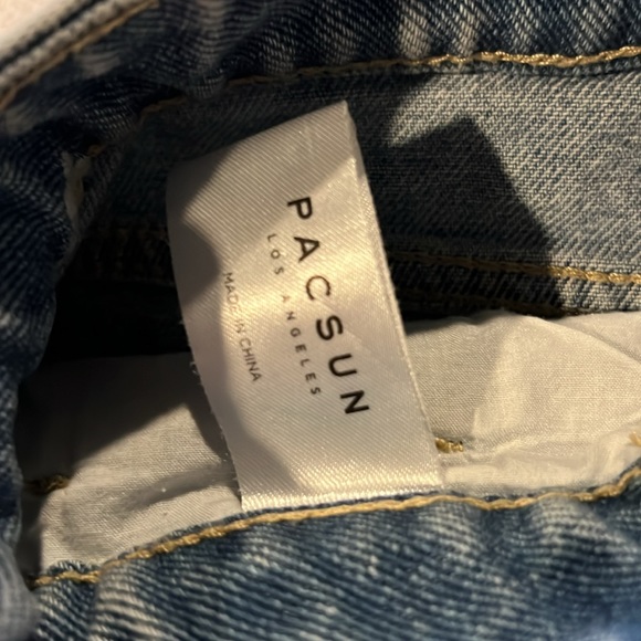 Pacsun Daisy Mom Jean Shorts - Picture 6 of 7